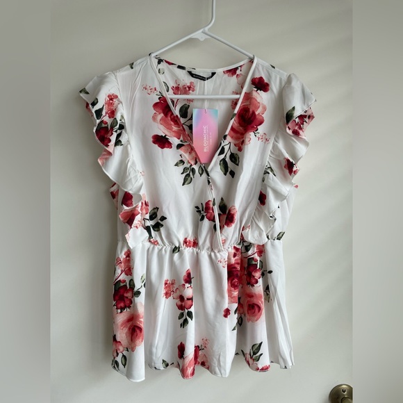 BloomChic Tops - White Floral Ruffle V-Neck Blouse by BloomChic - Size 12 - NWT